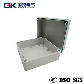 चीन 240V ABS संलग्नक बॉक्स बाहरी, इलेक्ट्रॉनिक उत्पादों के लिए प्लास्टिक संलग्नक आपूर्तिकर्ता